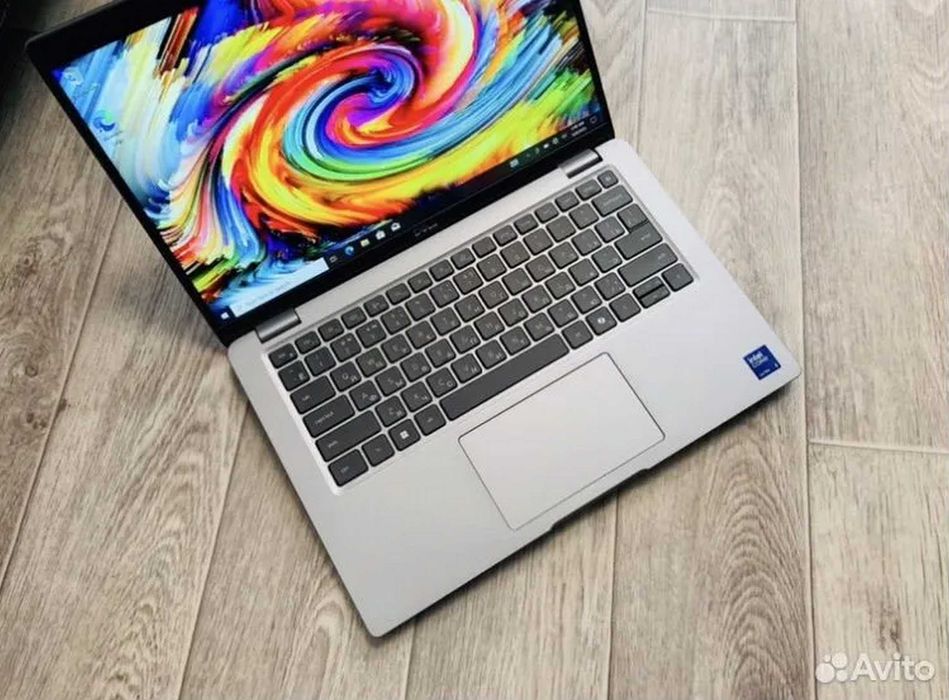 Dell Dodecacore 14" i7/16GB/500GB NVMe Professional Series64740805195267123