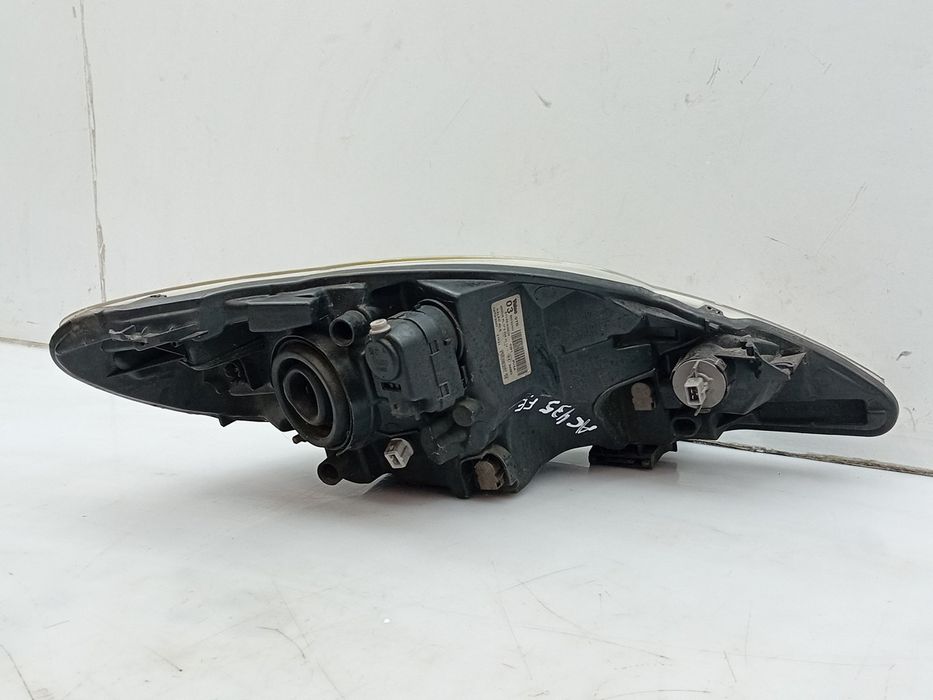 Ótica / farol esquerda PEUGEOT 107