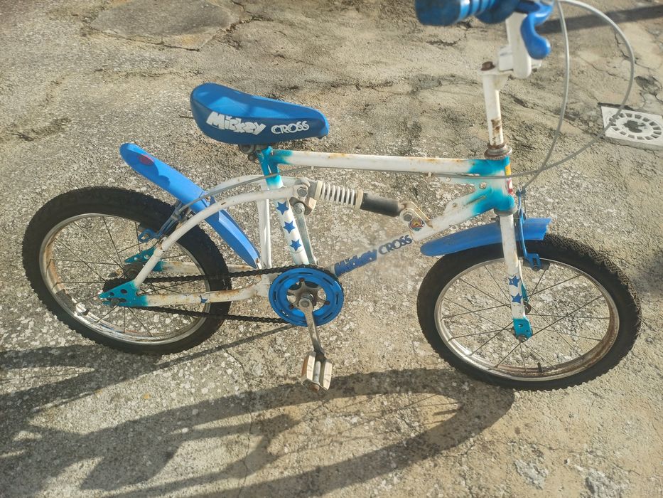 Vendo bicicleta bmx criança