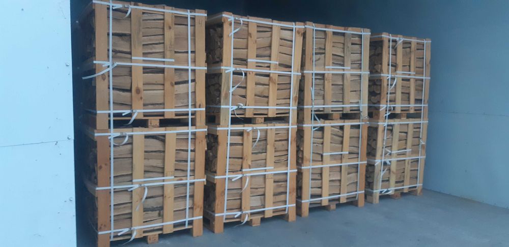 Пропонуемо брикети PINI-KEY. Дрова,Дуб.Граб.Ясен. Власне виробництво.