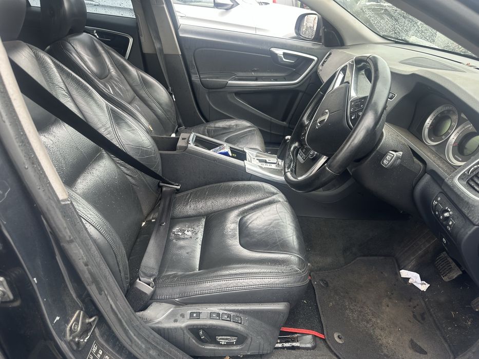 Volvo V60 D3 silnik 2.0d 2011r,Anglik z kluczykami