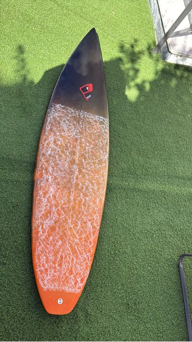 Polen surfboard 6’4