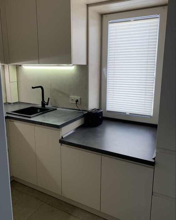 Продам квартиру в Солоніцевкє 37м.кв. з ремонтом та опаленням!SE