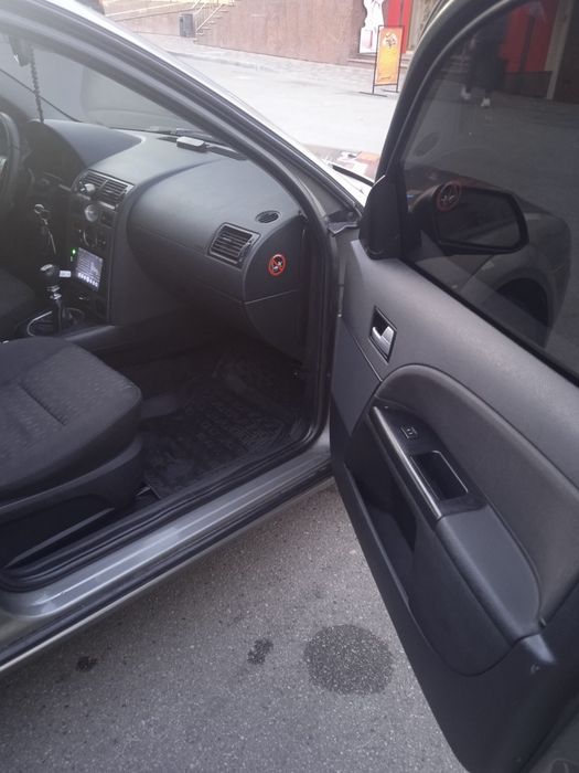 Продається форд мондео МК3 2.0 TD