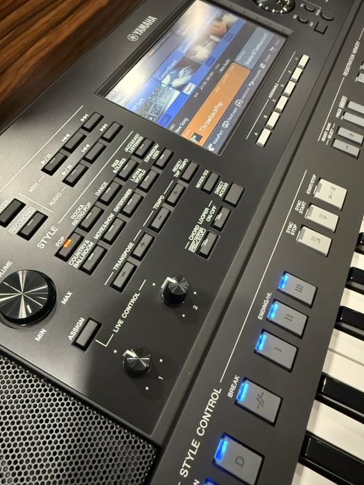 Yamaha sx720+ keyboard