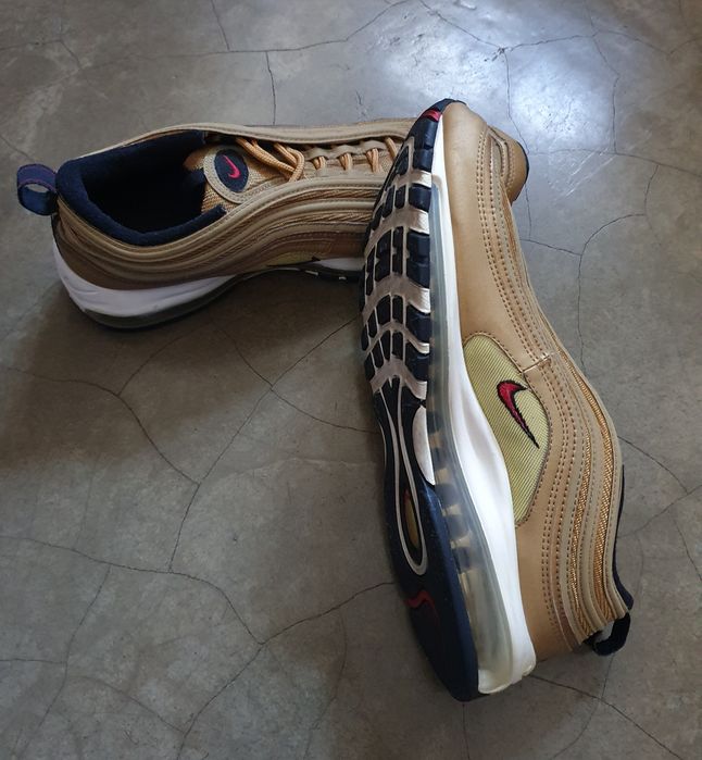 Ténis Nike. Air Max