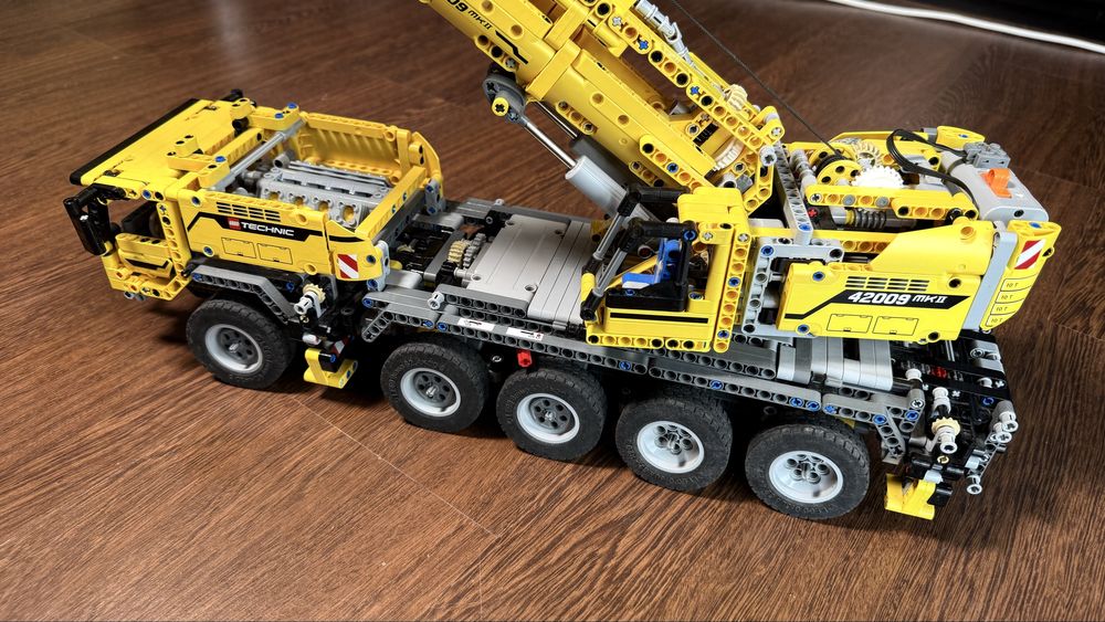 Lego technic Grua 42009 MKII