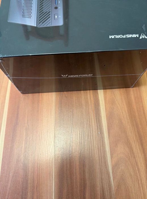 Najmocniejszy   WorkStation MinisForum  Windows 11 Amd Ryzen 9 9955HX Radeon 610M