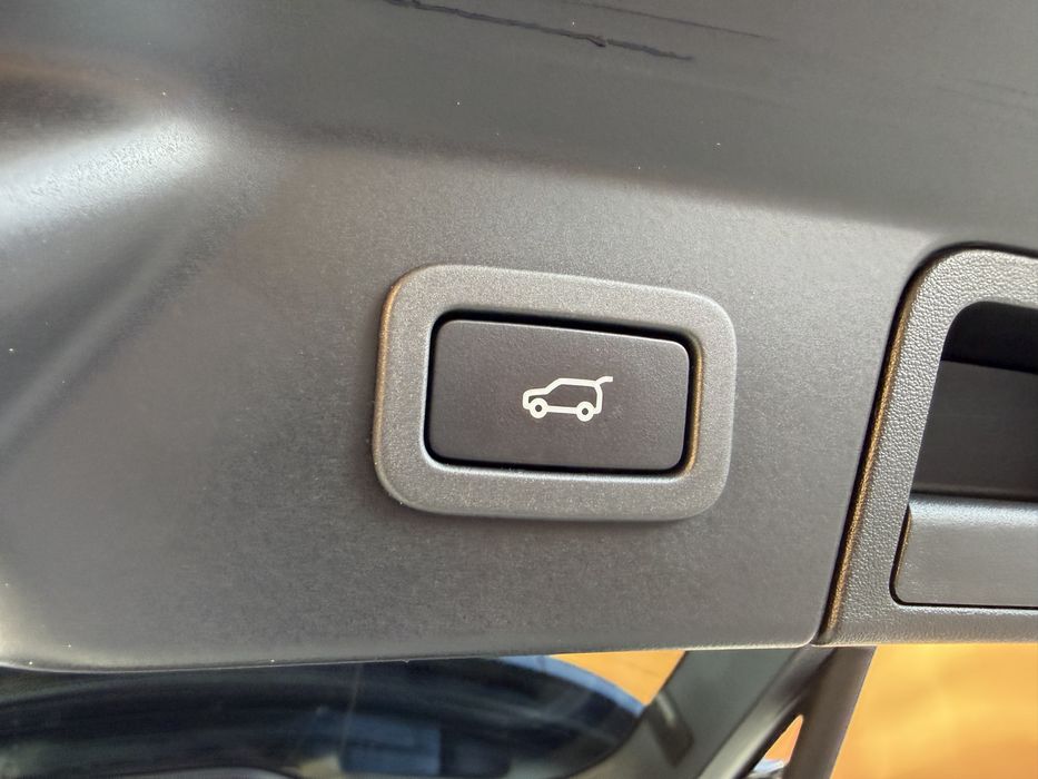 Продам Range Rover Velar