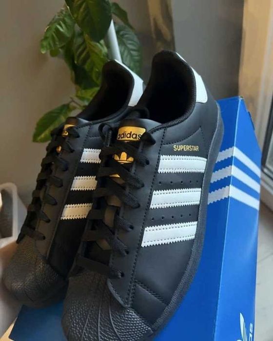adidas SUPERSTAR / Black 42