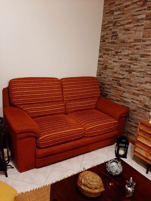 Vendo 2 Sofás Casal - pequeno e grande
