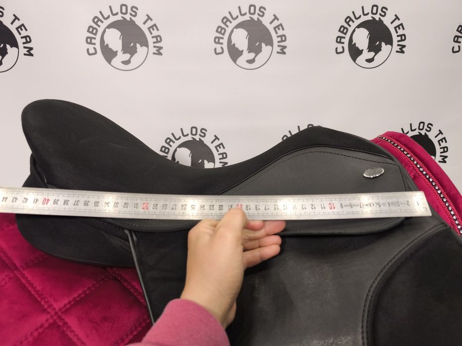 17,5 cali Thorowgood T4 MDR siodło ujeżdżeniowe Id.876