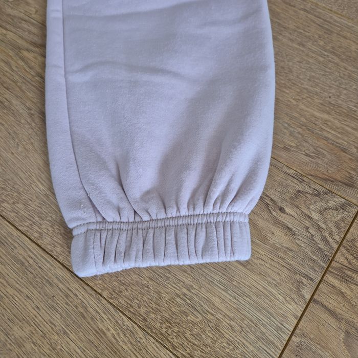 Nowe bez metki spodnie dresowe r.S Primark