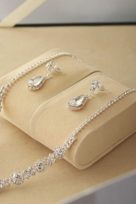B5.10 Hit Zestaw biżuterii z białymi kamieniami i cyrkoniami 2 cz.ślub