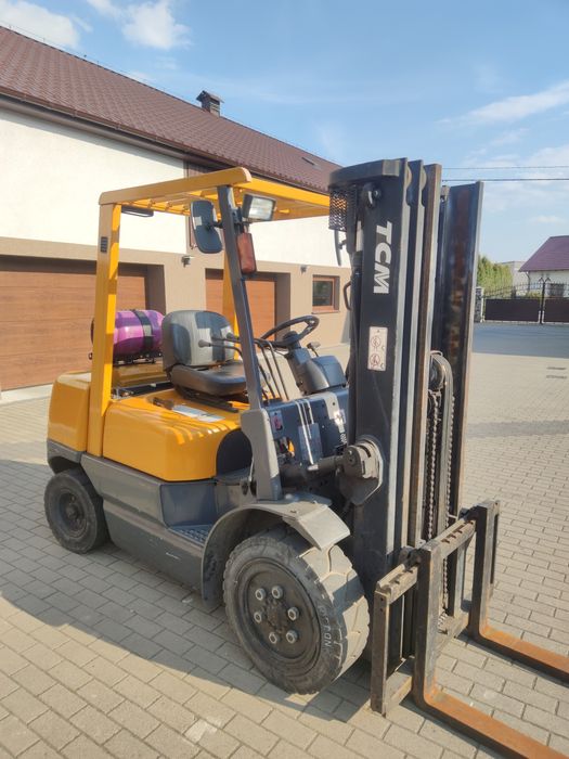 Wózek widłowy TCM 3 tony Triplex kontenerowy jak toyota nissan