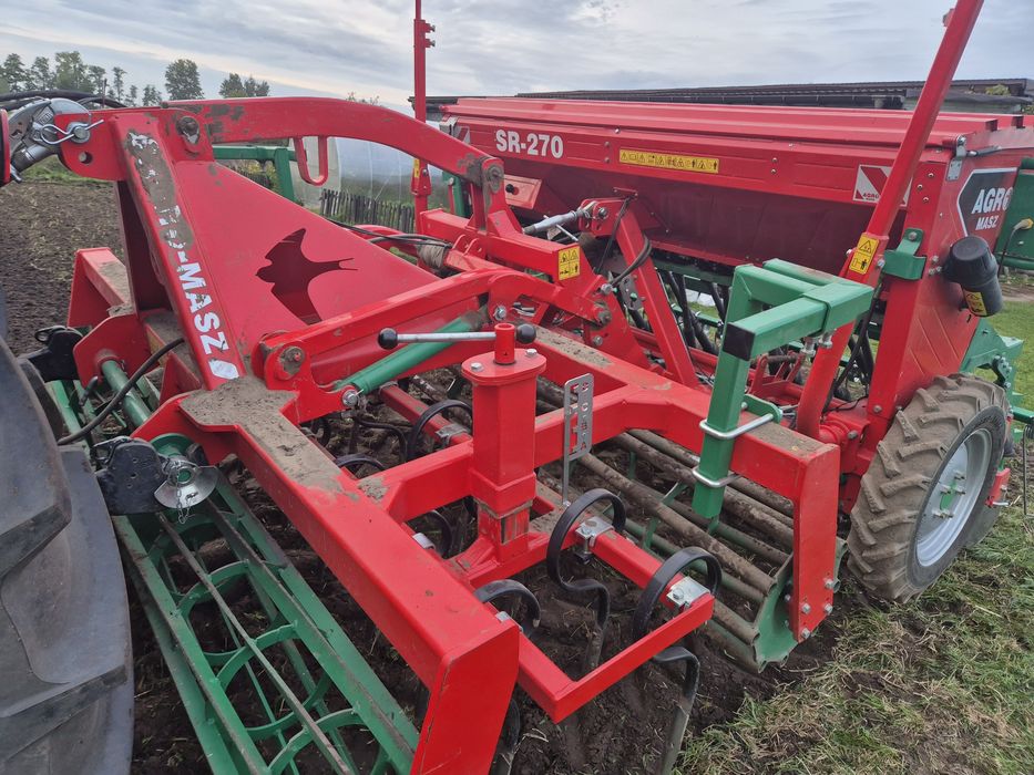 Siewnik AgroMasz SR270