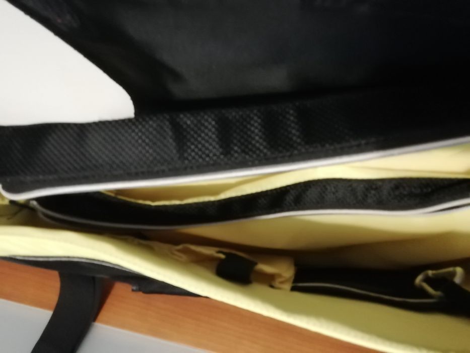 Mala / pasta preta IKEA 	está nova, por estrear*