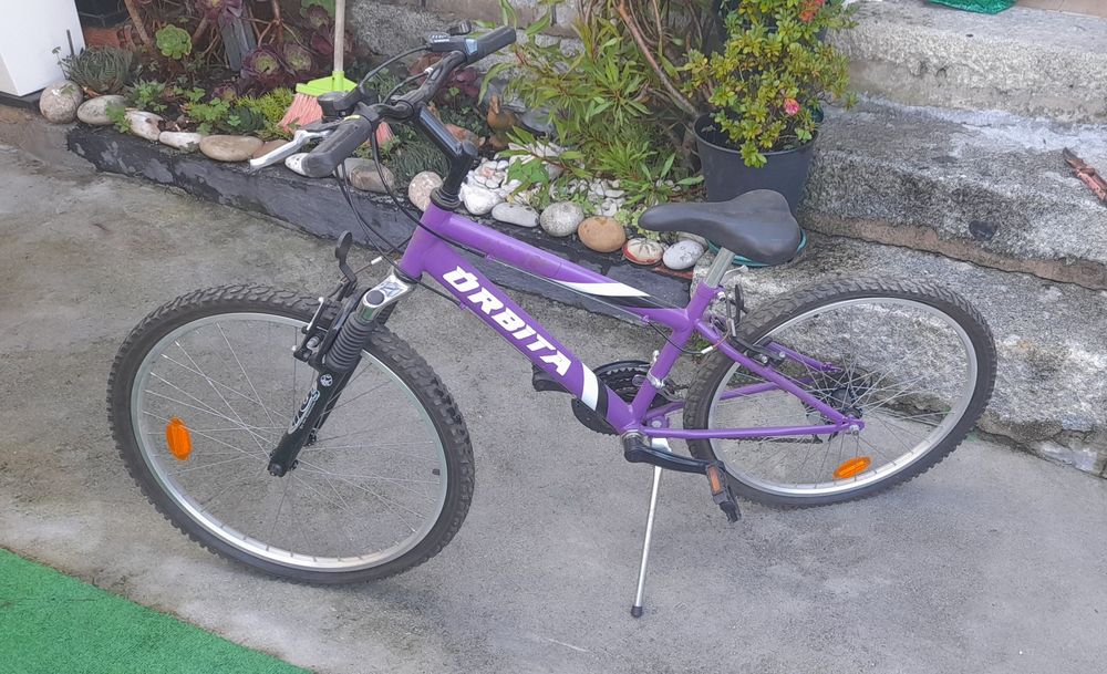 Bicicleta Orbita R24 para menina