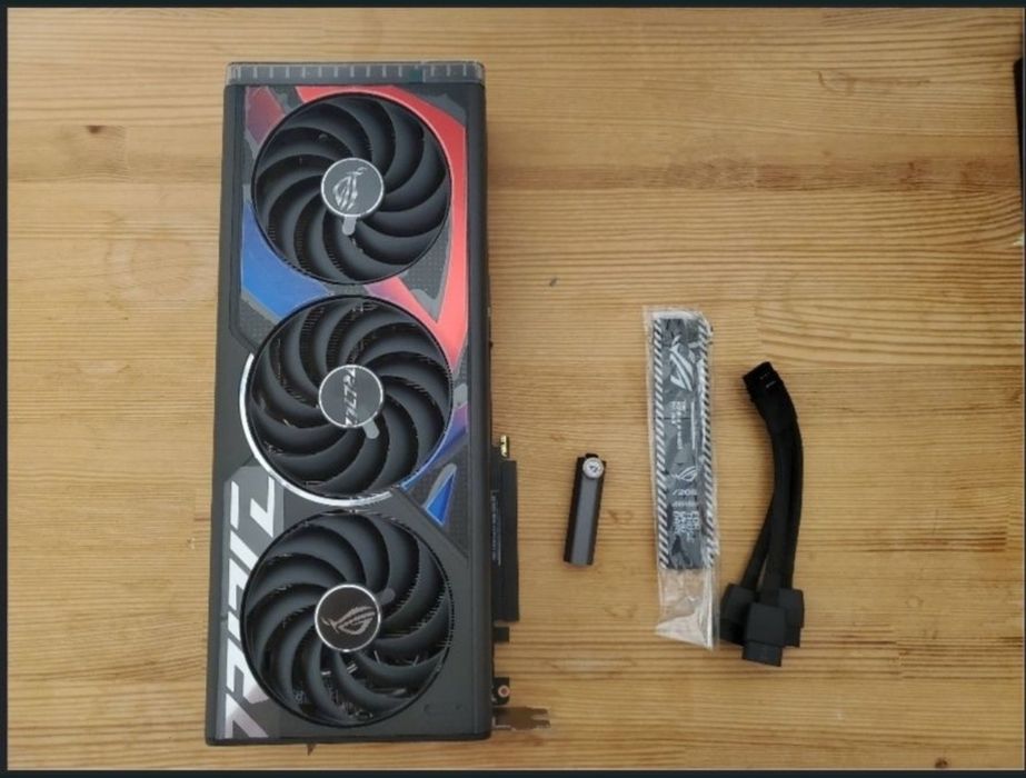 Відеокарта ASUS ROG STRIX RTX 4070 Ti  12-GB GDDR-6X Магазин CompiC
