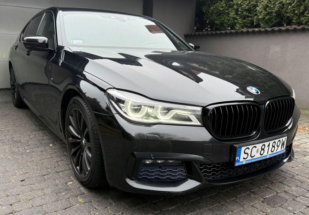 BMW Seria 7 BMW 740d X-DRIVE Salon PL BEZWYPADKOWY Pełna historia Super stan