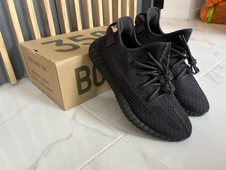 Yeezy 350 v2 black czarne rozmiar 37 1/3 38-38,5 nowe