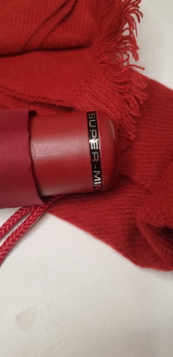 Conjunto Guarda-Chuva Cachecol