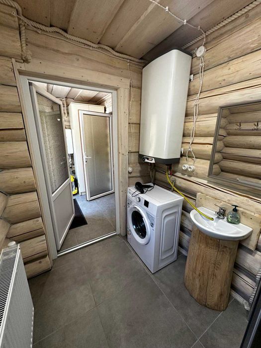 Продається дачний будинок в с. Синевир