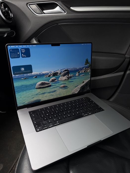 Macbook pro 16 m2 32/1tb