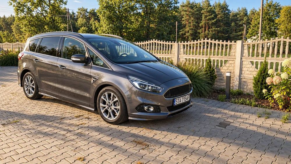 Ford S-Max
