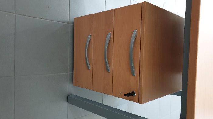 Steelcase office desk 2000x800 + Armário deslizante Steelcase