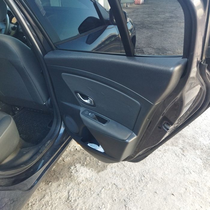 Автомобіль легковий Рено Меган 3