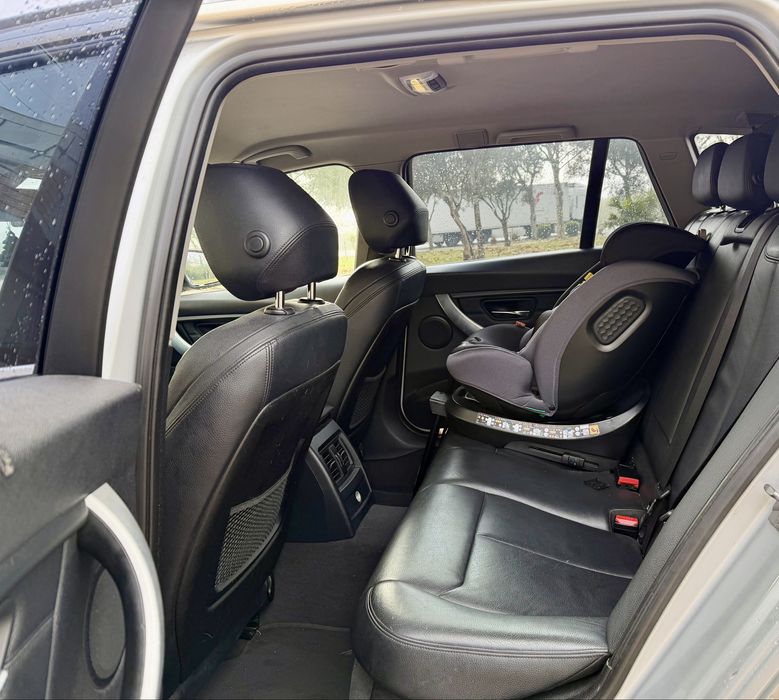 BMW 320d Sport -  F11 - Caixa Automática