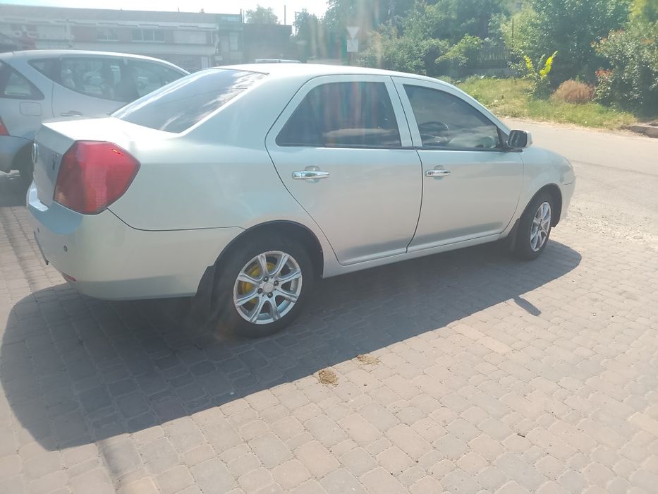 Продам джілі мк 2008р газ,бен авто