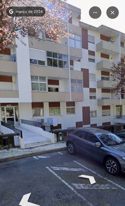Apartamento T2 para arrendamento nos Penedos Altos(Covilhã)