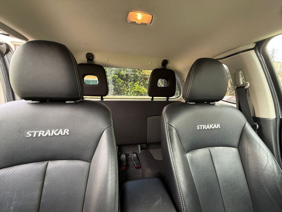 Vendo impecavel sempre de garagem