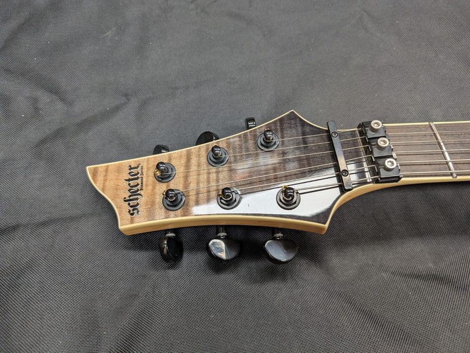 Guitarra Schecter C-1 SLS Elite de 2018