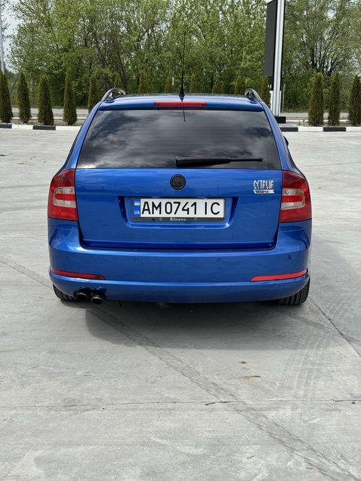 Skoda  VRS 2.0T.  .