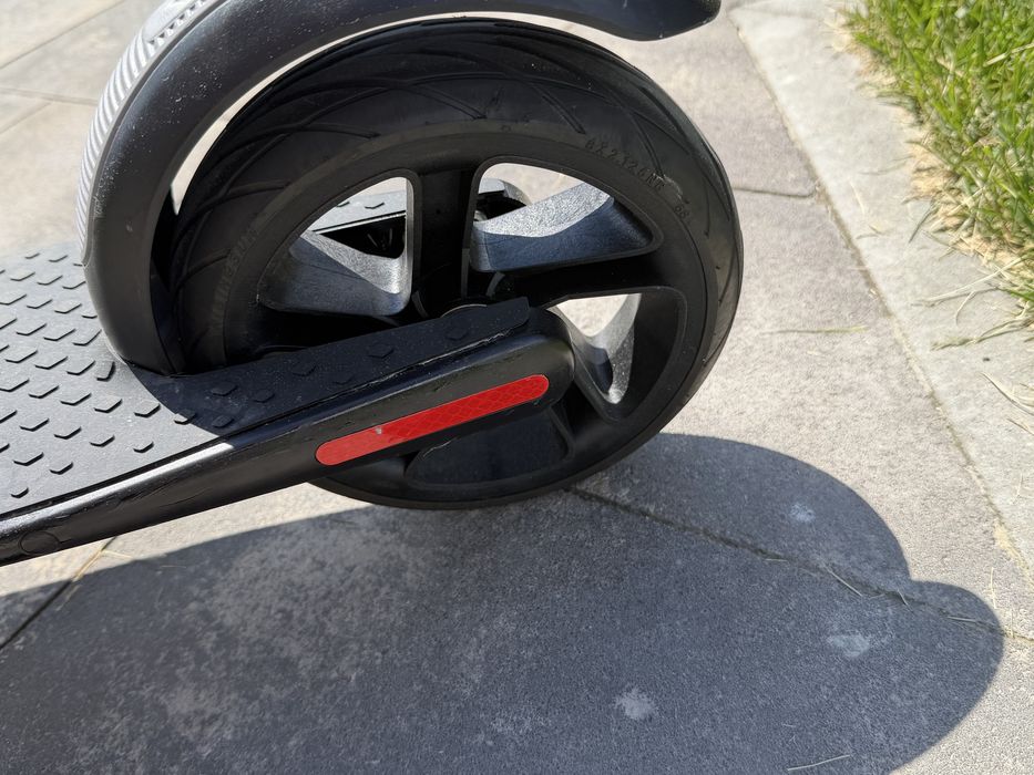 Електросамокат Ninebot Segway ES1
