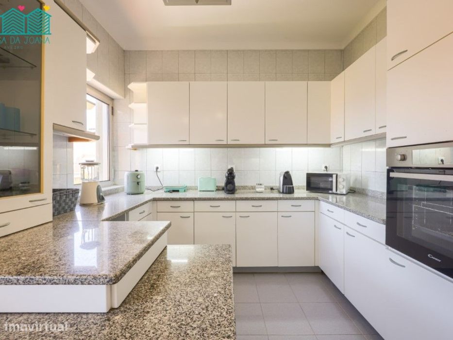 Apartamento T4 em Aveiro