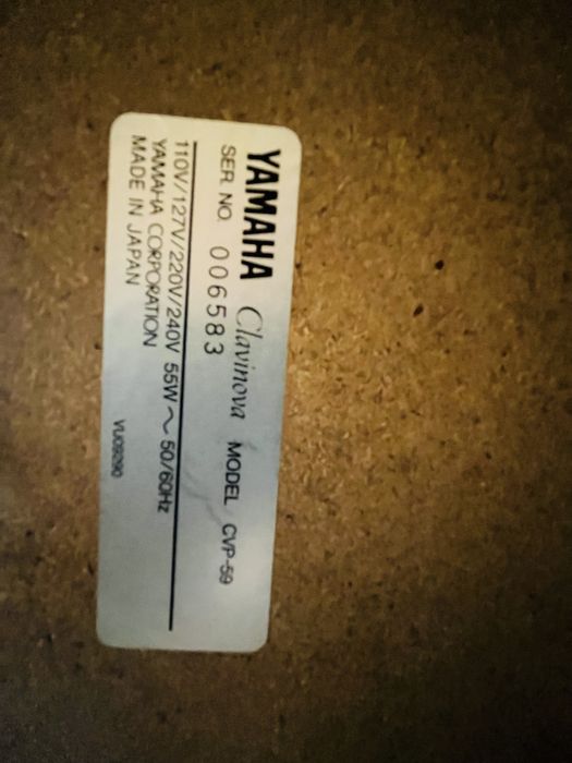 Piano elétrico Yamaha Clavinova