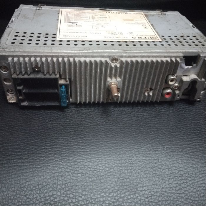 Автомагнитолы.     .