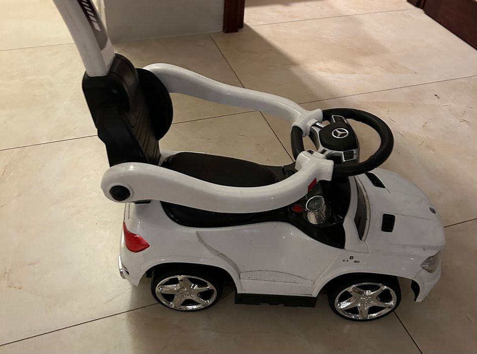 Chodzik jezdzik autko mercedes baterie