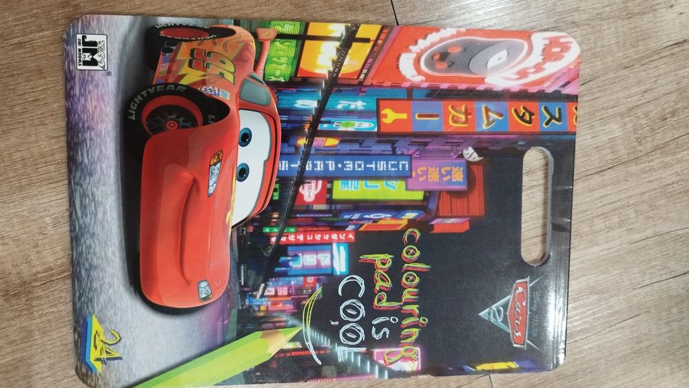 Kolorowanka dla dzieci Disney Cars