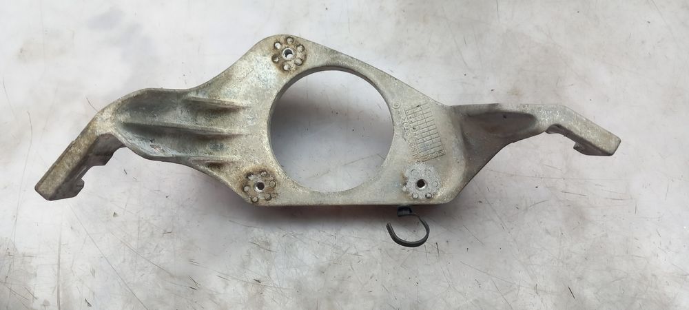 Apoio da caixa RENAULT Zoe (BFM_)