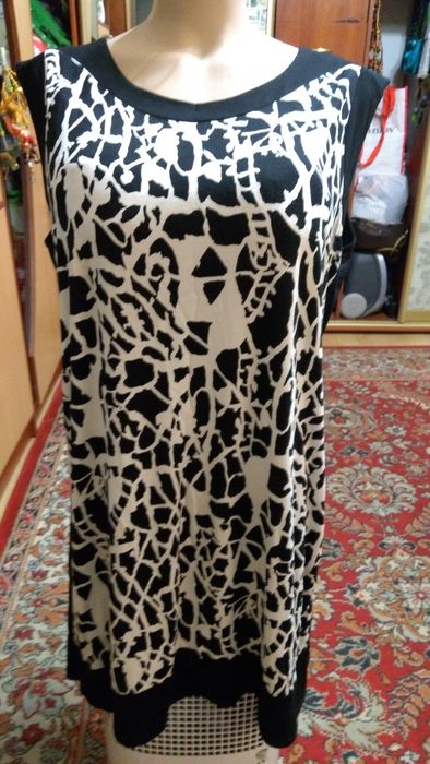 Стройнящее платье сарафан