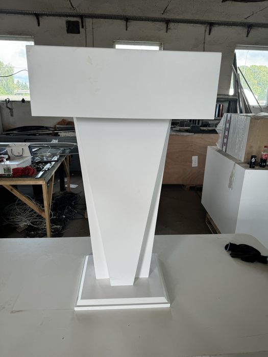 Mównica konferencyna/Pulpit stojacy Biały Gladki