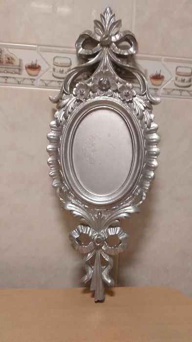 Medalhão em marfinite