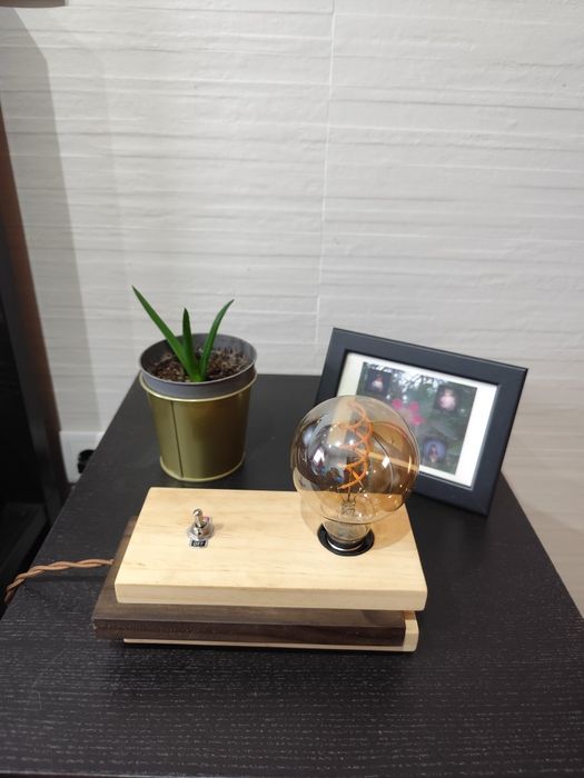 Candeeiro de secretária