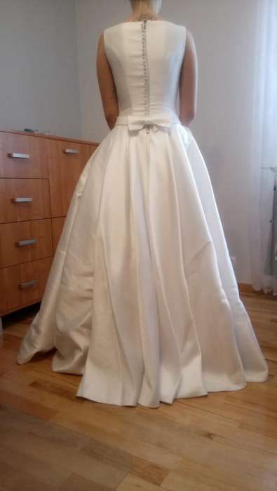 Suknia ślubna biała mikado + poduszeczka na obrączki + welon + bolerko