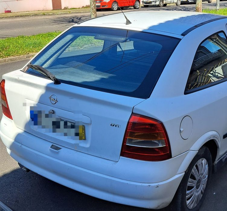 Opel Astra 1.7 comercial